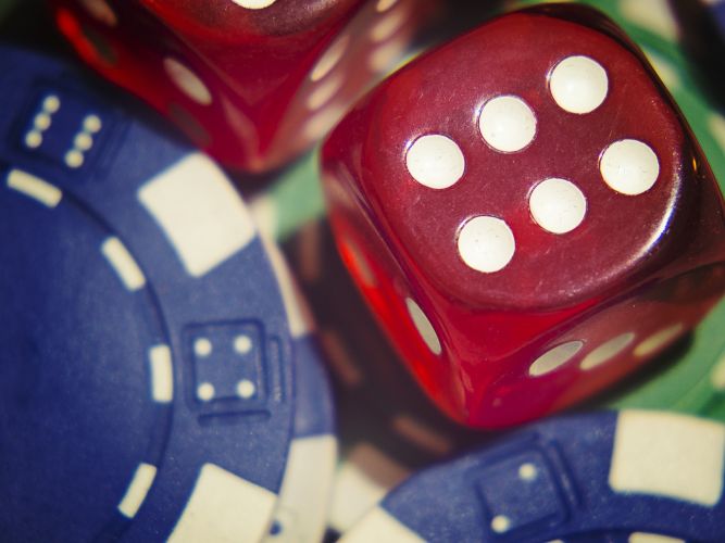 Dobbelsteen gokken via Pixabay