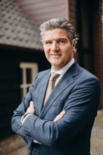 Michel van den Akker 2022 (deze gebuiken)